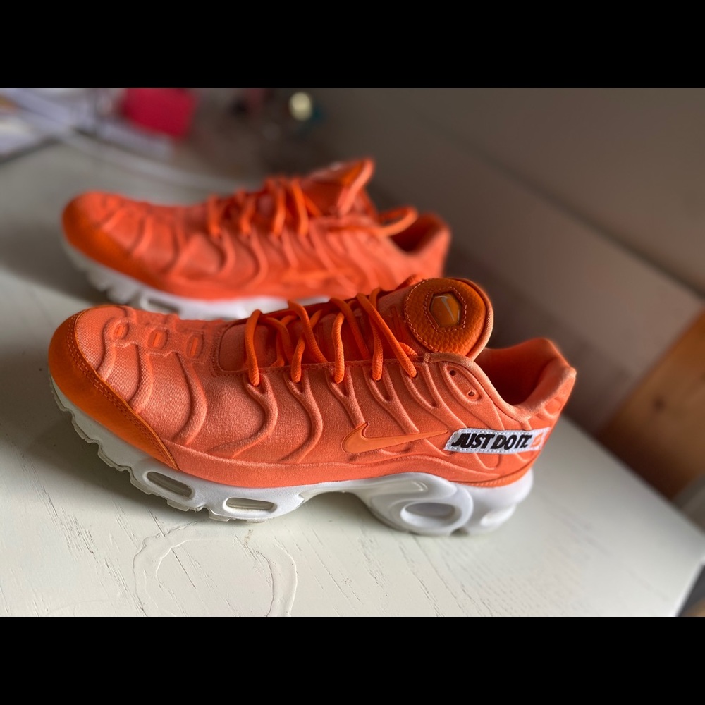 Nike TN Air Max Plus "Total Orange"